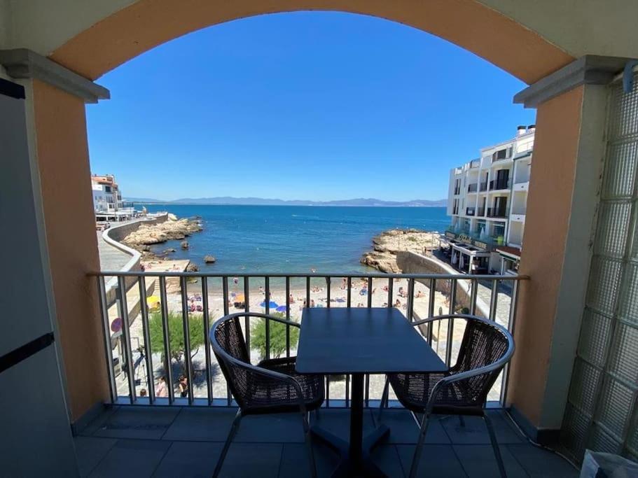 Apartament Bonaire เลสกาลา ภายนอก รูปภาพ